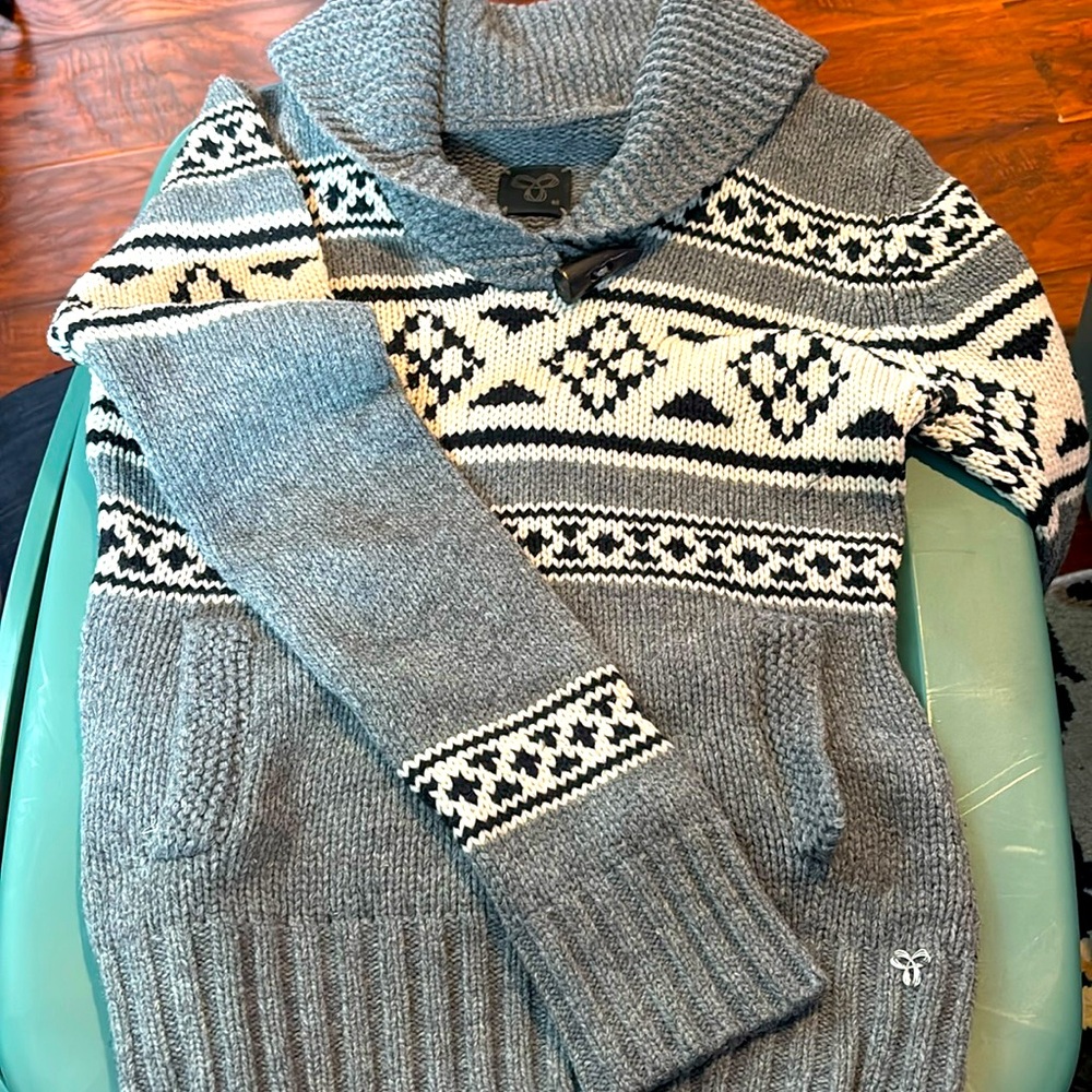 TNA Sea to Sky Lambswool Sweater